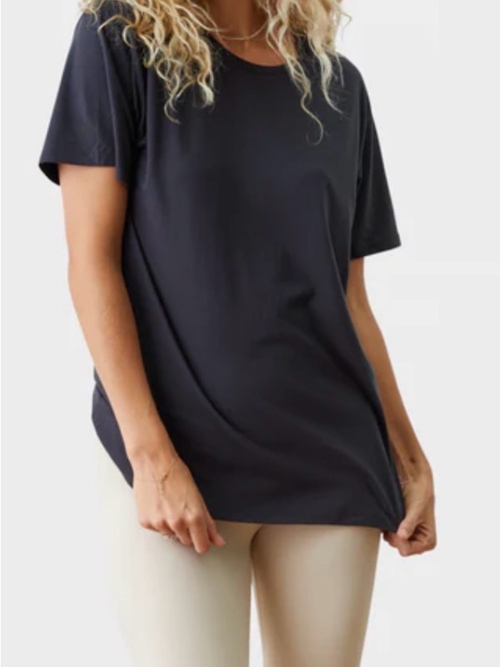 Manduka Vinyasa Women's Black/Dark Grey Short-Sleeve Tee - NWOT - Size XL